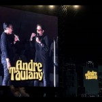 Andre Taulany nyanyi di konser Dewa 19-1675565348