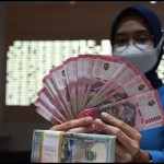 Rupiah Jumat menguat jadi Rp15.380-1679024179