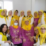 Ikatan Isteri Fraksi Partai Golkar (IIFPG) menggelar bakti sosial,-1681302665