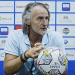 Pelatih kepala Dewa United FC, Jan Olde Riekerink-1681231034