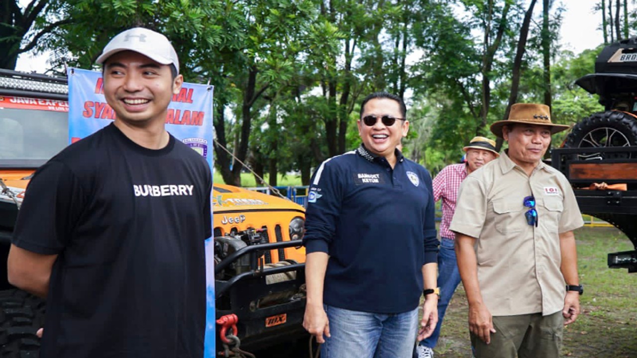 Ketua MPR RI sekaligus Ketua Umum Ikatan Motor Indonesia (IMI) Bambang Soesatyo mengenang Syamsir Alam dan Askar Kartiwa, dua orang pendiri Indonesia Offroad Federation (IOF).