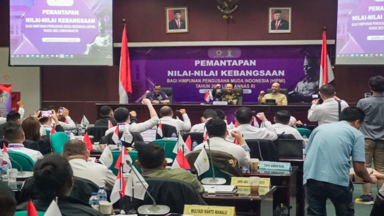 Ketua MPR RI Bambang Soesatyo memberikan pembekalan dalam Pemantapan Nilai-nilai Kebangsaan Himpunan Pengusaha Muda Indonesia (HIPMI), di Lemhannas RI, Jakarta/Dok MPR