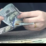 Dolar AS melemah karena Fed hentikan kenaikan suku bunga-1686809507