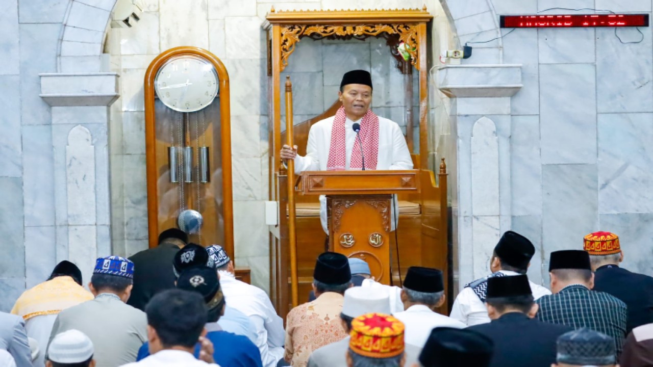 Wakil Ketua MPR Hidayat Nur Wahid menjadi Khotib Sholat Iedul Adha di Masjid Jami An Najah, Kebon Melati, Tanah Abang, Jakarta, 29 Juni 2023/Dok MPR