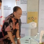 Oegroseno serahkan formulir pendaftaran calon ketua KOI periode 2023-2027 / Foto: Arf18-1686739225