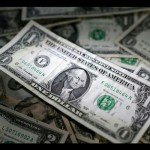 Arsip foto - Uang kertas dolar AS terlihat dalam ilustrasi ini diambil 10 Maret 2023. ANTARA/REUTERS/Dado Ruvic/pri.-1689233073