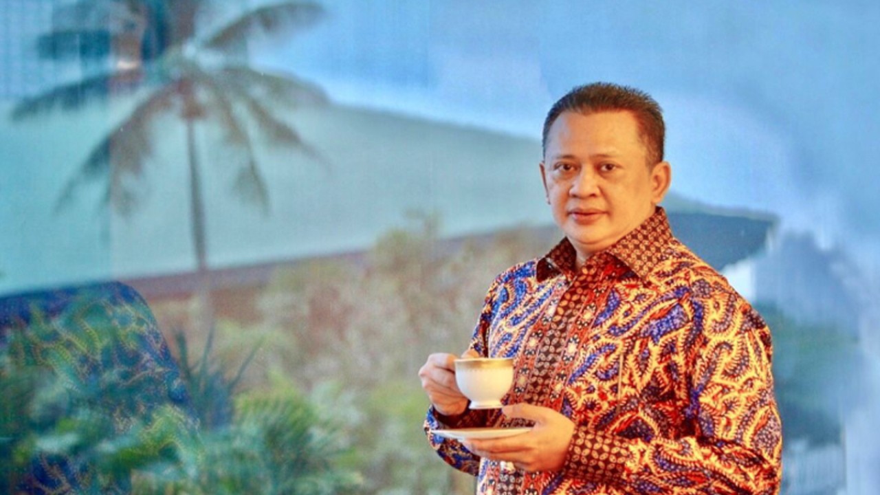 Bambang Soesatyo, Ketua MPR RI/Ketua Dewan Pembina Perhimpunan Alumni Doktor Ilmu Hukum UNPAD/Dosen Pascasarjana Fakultas Hukum Universitas Borobudur Jakarta, Universitas Terbuka (UT) dan Universitas Perwira Purbalingga (UNPERBA)