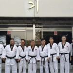 Grand Master Lioe Nam Khiong bersama pengurus World Taekwondo (WT)-1694497164