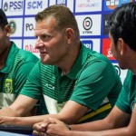 Josep Gombau nyatakan Persebaya siap hadapi pemuncak klasemen Liga 1-1694931901