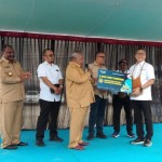 Mendag RI serahkan 5.000 paket sembako bagi masyarakat Mimika-1695114822
