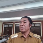 Penjabat Gubernur Banten Al Muktabar saat diwawancara di Serang, Kamis (14/9/2023). (ANTARA/Desi Purnama Sari)-1694677176