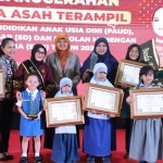 Siswa PAUD-SMP Surabaya olah barang bekas jadi karya ramah lingkungan-1694601975
