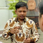 Arsip foto - Anggota KPU RI Idham Holik saat memberikan keterangan di Kantor KPU RI, Jakarta, Jumat (13/10/2023). ANTARA/Cahya Sari-1698130253