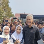 Bakal calon presiden (Bacapres) Ganjar Pranowo di Bandarlampung, Kamis (26/10/2023). ANTARA/Dian Hadiyatna.-1698301372
