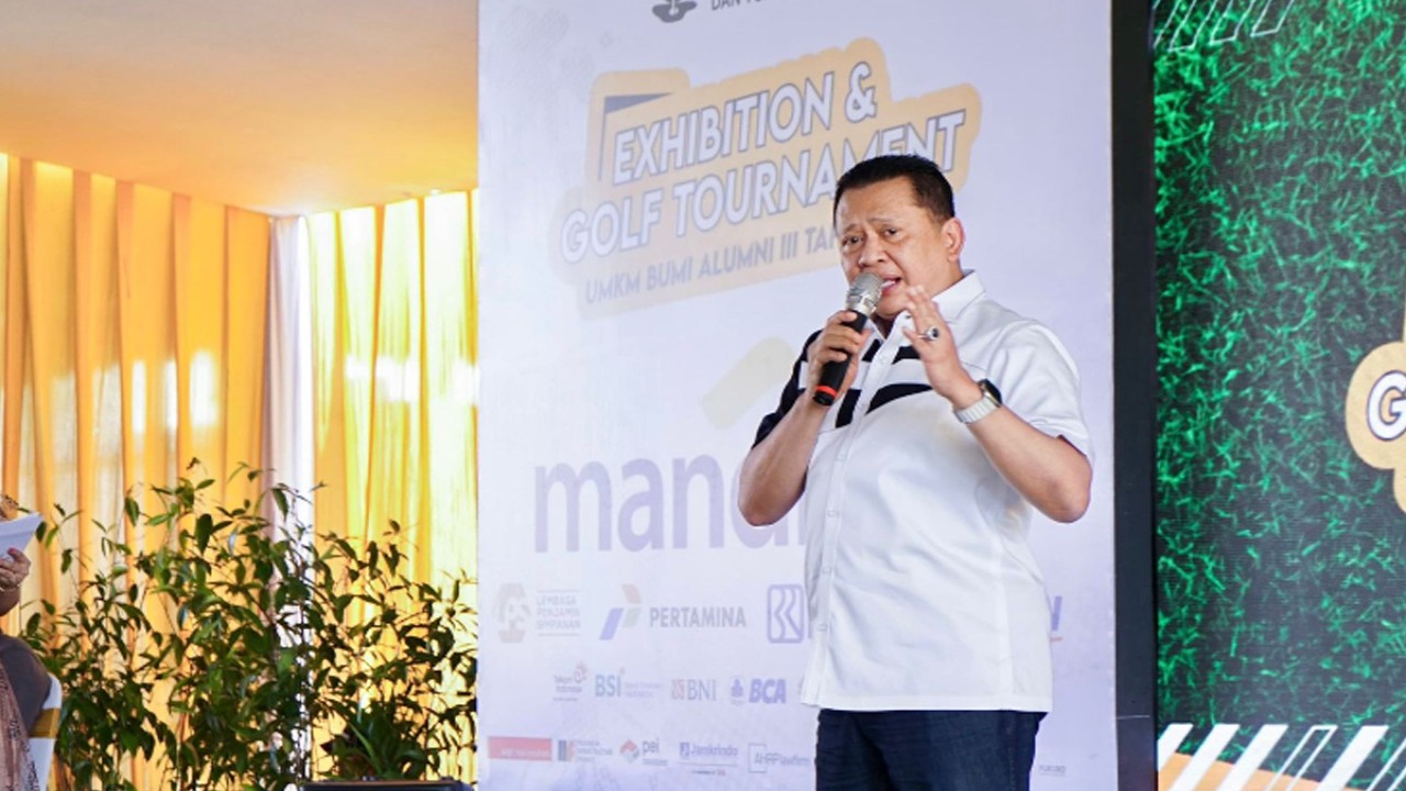 Ketua MPR RI sekaligus Wakil Ketua Umum Partai Golkar dan Ketua Dewan Pembina Perkumpulan Bumi Alumni (PBA) serta Wakil Ketua Dewan Pembina Ikatan Alumni Universitas Padjadjaran (IKA UNPAD) Bambang Soesatyo menutup event Eksebisi dan Turnamen Golf UMKM Bumi Alumni ke-3.