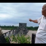 BPBD Nagan Raya turunkan tim teknis untuk cek jembatan ambruk-1697515893