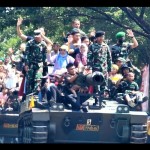 Defile kendaraan tempur meriahkan HUT TNI di Kodam Diponegoro-1696486701