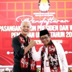 Ganjar Pranowo - Mahfud MD-1697704371
