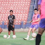Pemain Persik Kediri saat latihan di Stadion Brawijaya, Kota Kediri, Jawa Timur. ANTARA/HO-Persik Kediri-1697696357