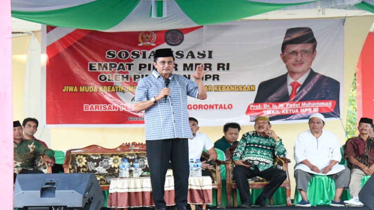 Wakil Ketua MPR RI Fadel Muhammad dalam acara gelar Sosialisasi Empat Pilar MPR kerjasama MPR dengan Barisan Pemuda Kreatif (BPK) Gorontalo/Dok MPR 