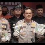 Polisi Pekanbaru musnahkan 65 kilogram sabu-sabu asal Malaysia-1696322435