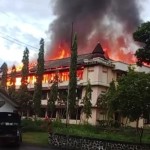 Polisi selidiki penyebab kebakaran perkantoran di Sentani-1698554851