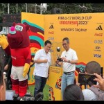 Trofi Piala Dunia U-17 dipamerkan di Bundaran HI Jakarta-1697346110