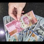 Analis perkirakan rupiah melemah tipis hingga Rp15.890 per dolar AS-1698820182
