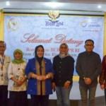 Anggota BURT DPR RI, Sadarestuwati beserta tim dalam foto bersama usai kunjungan kerja spesifik BURT ke Rumah Sakit Happy Land, Yogjakarta. Foto: Balggys/nr-1701102886