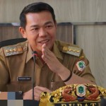Bupati Kapuas Hulu Fransiskus Diaan. ANTARA/Teofilusianto Timotius.-1698907340