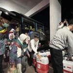 Dokumentasi - Kedatangan jamaah haji Debarkasi Hang Nadim Batam tahun 2023 di Asrama Haji Batam. (ANTARA/Jessica)-1700644511