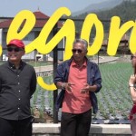 Ketua DPRD Jateng Sumanto (kiri) saat meninjau Desa Segororunung, Kabupaten Karanganyar, Jawa Tengah. (Antara/HO-Sumanto)-1700127060