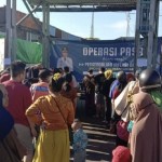 Operasi Pasar Perusda Aneka Usaha Kalbar (ANTARA/PAU)-1699881614