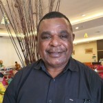 Pelaksana Harian (Plh) Kepala Badan Perbatasan dan Kerja sama Luar Negeri Provinsi Papua Dolfinus Kareth (ANTARA/Qadri Pratiwi)-1700209448