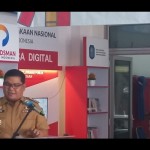 Penjabat Bupati Bangka M Haris meresmikan pojok baca digital (pocadi) (ANTARA/Kasmono)-1700468117