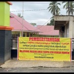 Penutupan Sekolah Menengah Pertama Negeri (SMPN) 2 Batusangkar.  (ANTARA/Etri Saputra)-1699253664