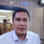 Plt Ditjen Percepatan Pembangunan Daerah Tertinggal dan Transmigrasi RI Rafdinal (ANTARA/Ardiles Leloltery)-1700479893