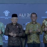 Wapres minta kementerian/lembaga komitmen urai komplikasi investasi-1699425716