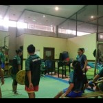 Atlet Wushu Sumatera Utara saat berlatih untuk persiapan menghadapi PON (ANTARA/Juraidi)-1701766673