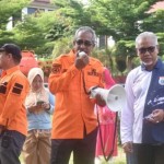 BPBD Sulbar simulasikan cara evakuasi korban bencana gempa-1702190493