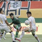 Laga Persebaya vs Persija-1702155887