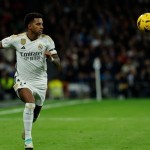 Real kembali rebut puncak klasemen setelah kalahkan Granada 2-0-1701586268