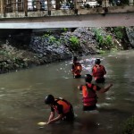 Tim SAR Mataram cari seorang balita hilang di sungai-1701585646