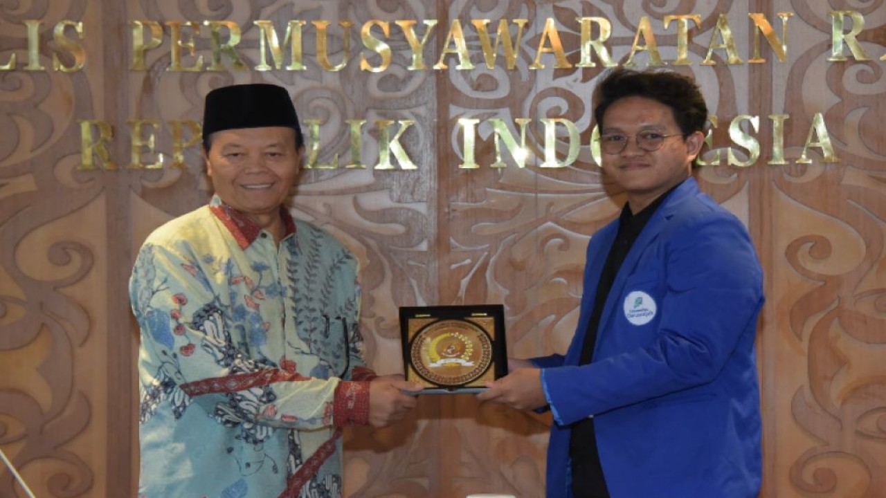 Wakil Ketua MPR RI Dr. H.M. Hidayat Nur Wahid, Lc, MA