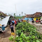 Jumlah rumah terdampak puting beliung di Bondowoso bertambah jadi 202-1705647949