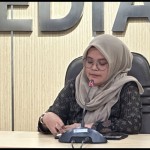 Anggota Bawaslu RI Lolly Suhenty saat memberikan keterangan di Gedung Bawaslu RI, Jakarta, Senin (12/2/2024). (ANTARA/Rio Feisal)-1707796149