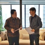 Ketua umum PSSI Erick Thohir bersama pelatih Timnas Indonesia Shin Tae-yong-1710342431