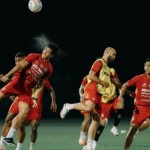 Skuad Bali United jalani latihan di malam hari saat bulan Ramadhan-1710389511