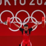 Lifter Indonesia Eko Yuli Irawan saat tampil di Olimpiade Tokyo 2020-1712135335