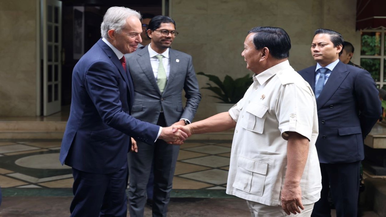Menteri Pertahanan RI Prabowo Subianto menerima kunjungan Perdana Menteri Inggris Raya (1997-2007) dan Executive Chairman Tony Blair Institute, Mr. Tony Blair
